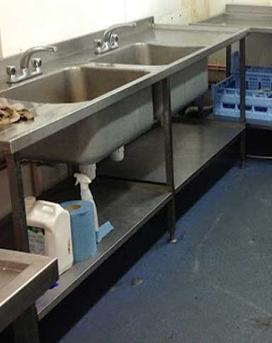 Santon oversink water heater